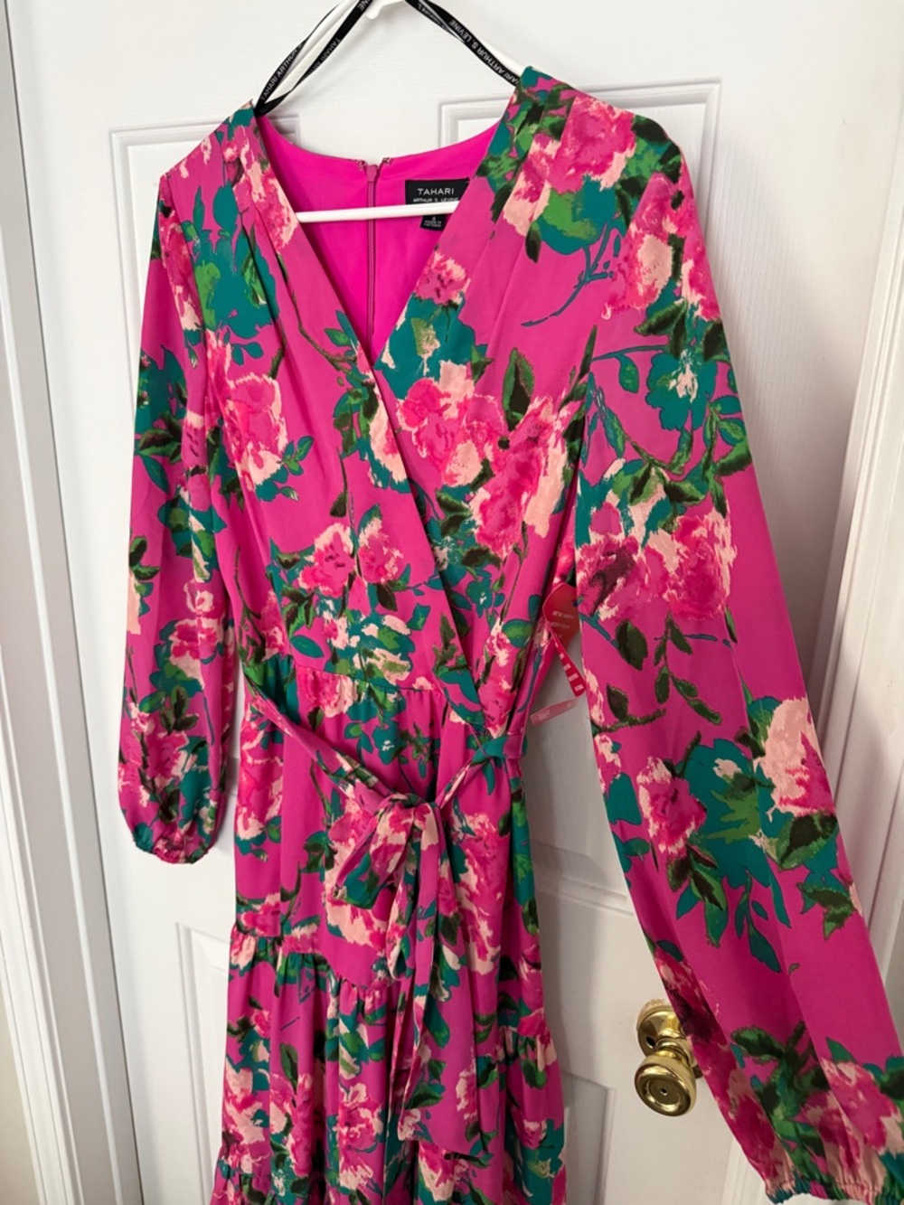 Tahari ASL Women’s Pink Green Floral Tiered Maxi Dress Size 8 NWT - Picture 5 of 7